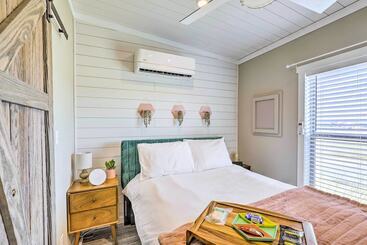 Сельский дом Tiny Home W/ Pool Access, 8 Mi To Downtown Austin!