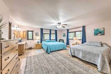 별장 Casa Ruidoso Cabin: Hot Tub, Views & Pool Table!