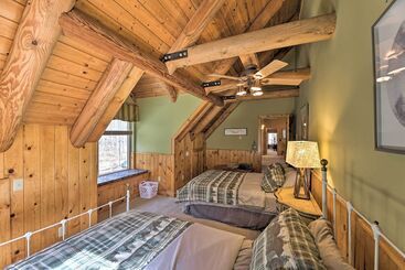 کلبه Serenity On The River  Luxe Lewisburg Cabin!