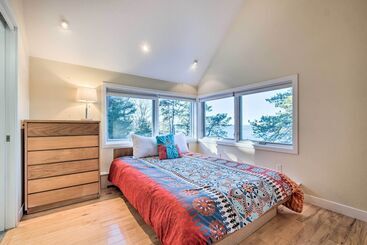 کلبه Spacious Phippsburg Home W/ Oceanfront Views