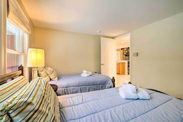 コテージ Quiet Tobyhanna Home With Hot Tub And Deck!