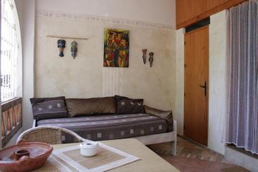 تختخواب و صبحانه Bed&Breakfast Casa Africano