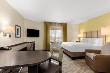 هتل Candlewood Suites   Fairbanks, An Ihg