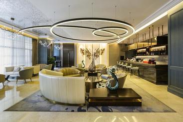 هتل Grand Mercure Zhengzhou West