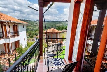 هتل Cordillera De Los Andes