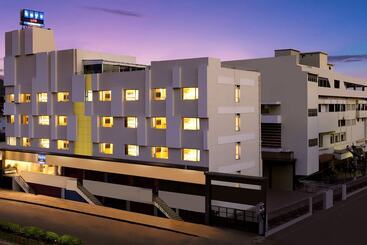 בית מלון כפרי Keys Lite Sreekanya Visakhapatnam