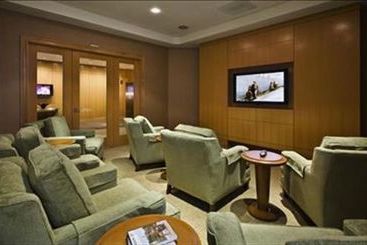 Global Luxury Suites Mass General Hospital