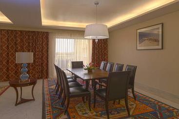 هتل Hilton Ndjamena
