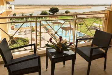 هتل Hilton Ndjamena