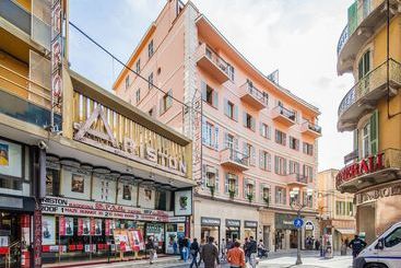 پانسیون Sylva Suites