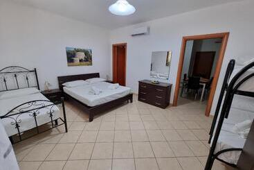 פנסיון Villa Giusy X2x4x4x5
