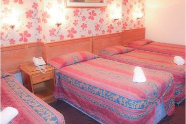 تختخواب و صبحانه Lampton Guest House