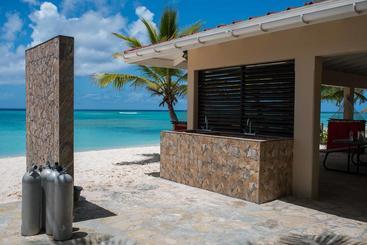 Bohio Dive Resort