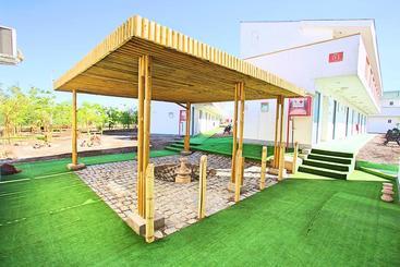 هتل Oasis Eco