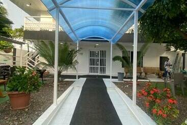 هاستل Galyrod Su Hotel Familiar