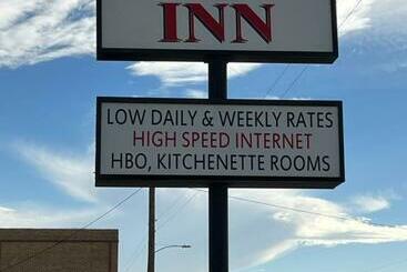هاستل Economy Inn Odessa