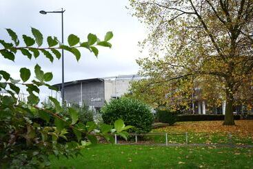 هتل آپارتمان Au30