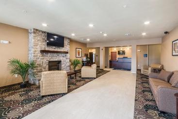 Cobblestone Hotel & Suites Pecos