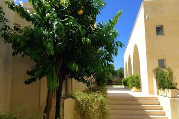 هتل La Fiermontina Luxury Home