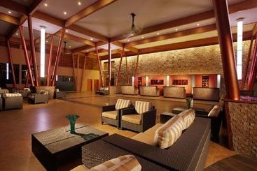 Tropical Digs