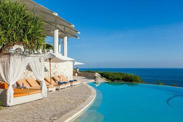 Жильё для туристов Ungasan Beach Villas