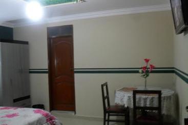 Hostal Corona Blanca