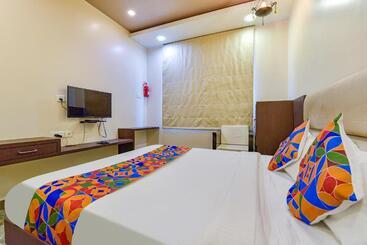 Fabhotel Resolute Gopalpura
