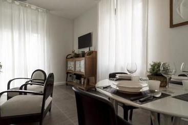 هتل Veniero By Italianway Apartments