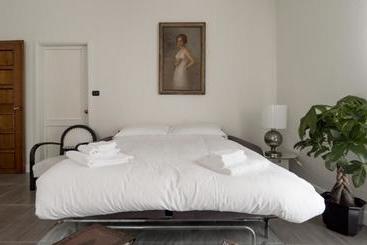 هتل Veniero By Italianway Apartments