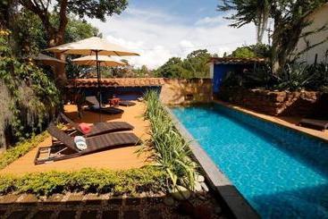 فندق Suite Assul