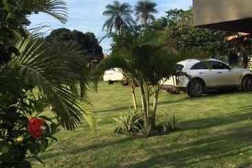 تختخواب و صبحانه Pousada Villa Glamour