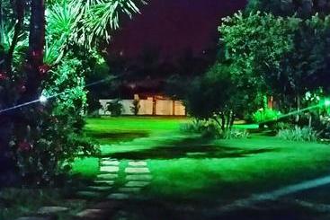 تختخواب و صبحانه Pousada Villa Glamour