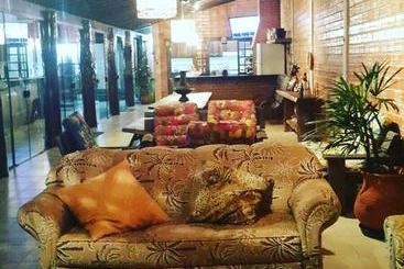 تختخواب و صبحانه Pousada Villa Glamour