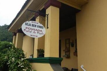 فندق Pousada Portal Do Vigolo