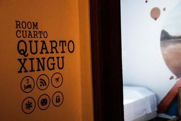 هتل Local Hostel Manaus