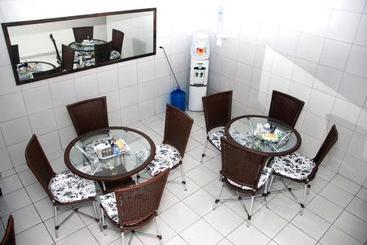 هتل Pousada Savoy