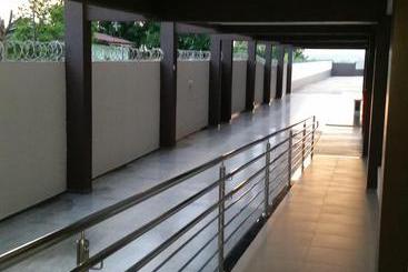 هتل Premium Palace