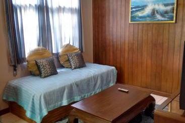 تختخواب و صبحانه Ocean 11 Residence
