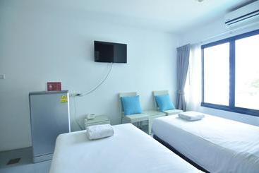 هتل Zen Rooms Jomtien 14