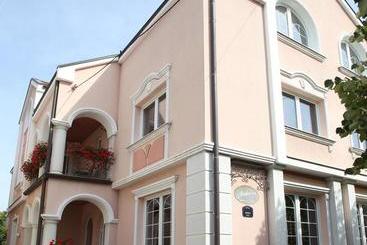 Garni Hotel Andjelika
