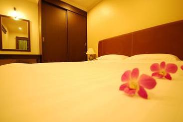 هتل Grand Garden  & Residence