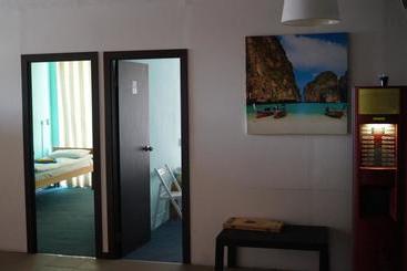 هتل Hostel Papa Na Dache