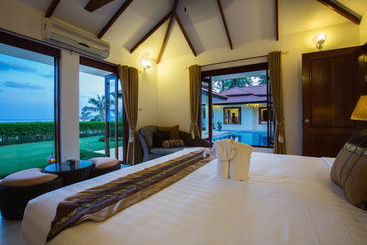 هتل Villa Baan Tawan Chai