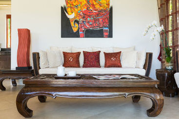 هتل Villa Baan Tawan Chai