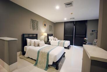استراحتگاه The Palayana Hua Hin