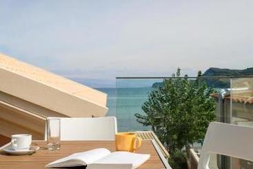 هتل Electra Apartments