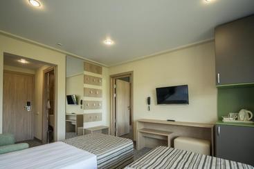 هتل Pansionat Burgas