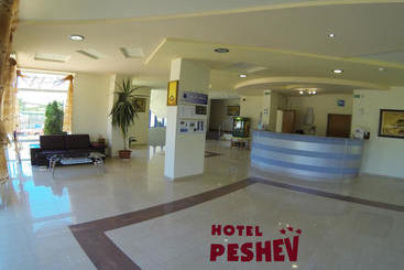 Peshev Family Hotel Vlas