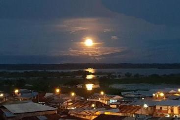 هتل Hostal Maravilla Amazonica