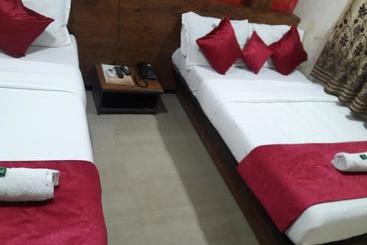 Hotel Sai Leela Residency